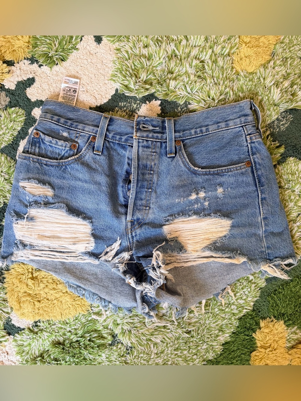 Levi’s distressed high waisted shorts